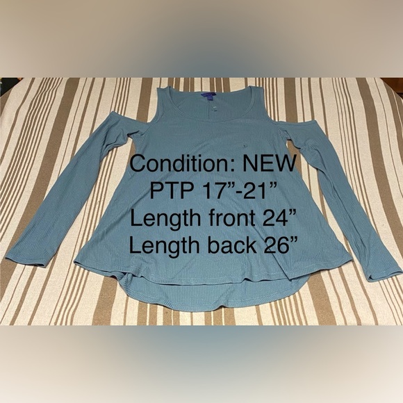 Aeropostale ribbed cold shoulder top - Picture 3 of 5